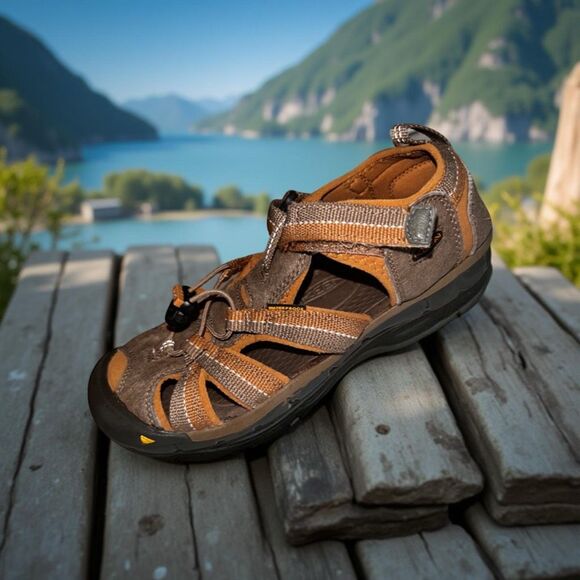 KEEN Kids Seacamp CNX Brown Butterscotch  Big Kid Sandals Sneakers Size 4 - Picture 1 of 7
